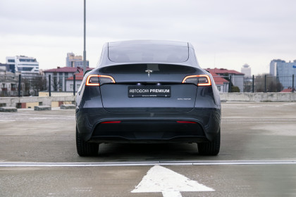 Продажа Tesla Model Y I Long Range 0.0 AT (345 л.с.) 2023 Серый в Автодом