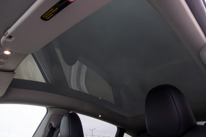 Продажа Tesla Model Y I Long Range 0.0 AT (345 л.с.) 2023 Серый в Автодом