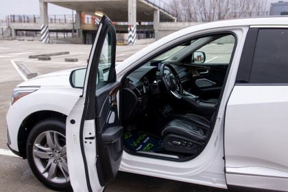 Продажа Acura RDX III 2.0 AT (272 л.с.) 2019 Белый в Автодом