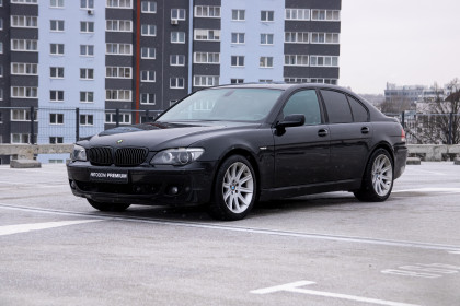 Продажа BMW 7 серии IV (E65/E66) Рестайлинг 730d 3.0 AT (231 л.с.) 2007 Черный в Автодом