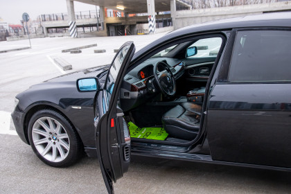 Продажа BMW 7 серии IV (E65/E66) Рестайлинг 730d 3.0 AT (231 л.с.) 2007 Черный в Автодом