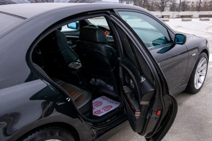 Продажа BMW 7 серии IV (E65/E66) Рестайлинг 730d 3.0 AT (231 л.с.) 2007 Черный в Автодом