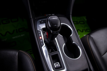 Продажа Chevrolet Equinox III 2.0 AT (252 л.с.) 2019 Серебристый в Автодом