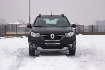 Продажа Renault Sandero II Рестайлинг Stepway 1.6 MT (113 л.с.) 2019 Черный в Автодом