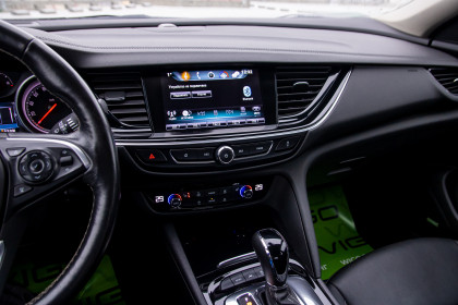 Продажа Buick Regal VI 2.0 AT (250 л.с.) 2018 Серебристый в Автодом