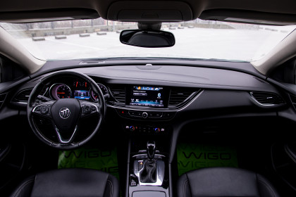 Продажа Buick Regal VI 2.0 AT (250 л.с.) 2018 Серебристый в Автодом