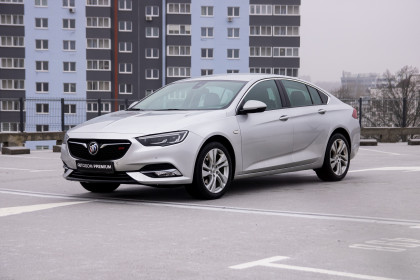 Продажа Buick Regal VI 2.0 AT (250 л.с.) 2018 Серебристый в Автодом