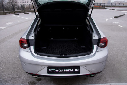 Продажа Buick Regal VI 2.0 AT (250 л.с.) 2018 Серебристый в Автодом