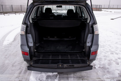 Продажа Mitsubishi Outlander II 2.4 CVT (170 л.с.) 2008 Серый в Автодом