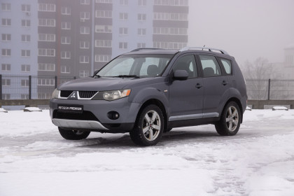 Продажа Mitsubishi Outlander II 2.4 CVT (170 л.с.) 2008 Серый в Автодом