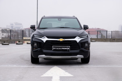 Продажа Chevrolet Blazer III 2.0 AT (227 л.с.) 2022 Черный в Автодом