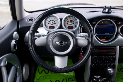 Продажа Mini Hatch I (R50) Cooper 1.6 CVT (116 л.с.) 2005 Зеленый в Автодом