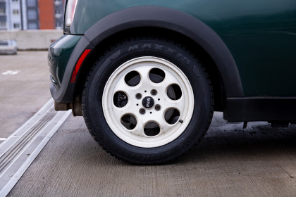 Продажа Mini Hatch I (R50) Cooper 1.6 CVT (116 л.с.) 2005 Зеленый в Автодом