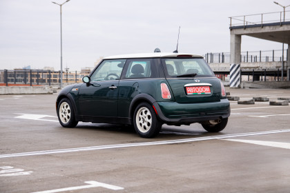 Продажа Mini Hatch I (R50) Cooper 1.6 CVT (116 л.с.) 2005 Зеленый в Автодом