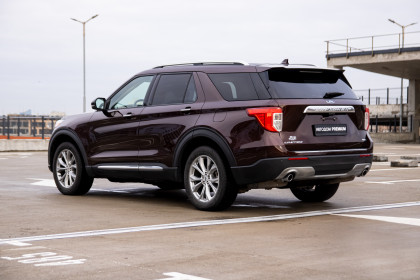 Продажа Ford Explorer VI 2.3 AT (300 л.с.) 2019 Коричневый в Автодом