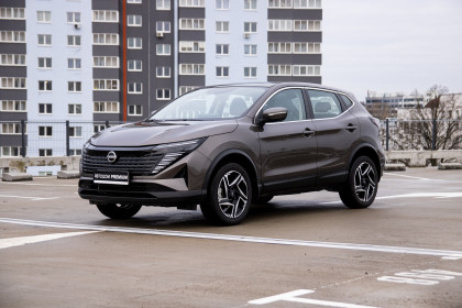 Продажа Nissan Qashqai II Рестайлинг 2 2.0 CVT (140 л.с.) 2025 Коричневый в Автодом