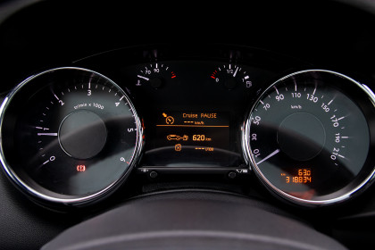 Продажа Peugeot 3008 I 1.6 MT (112 л.с.) 2010 Желтый в Автодом