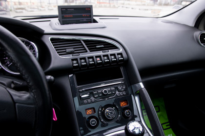 Продажа Peugeot 3008 I 1.6 MT (112 л.с.) 2010 Желтый в Автодом