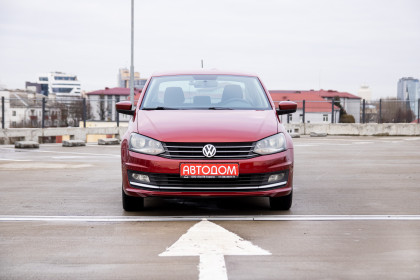 Продажа Volkswagen Polo V Рестайлинг 1.6 AT (110 л.с.) 2016 Красный в Автодом