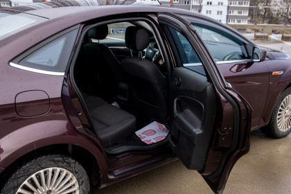 Продажа Ford Mondeo IV 2.0 MT (145 л.с.) 2010 Фиолетовый в Автодом