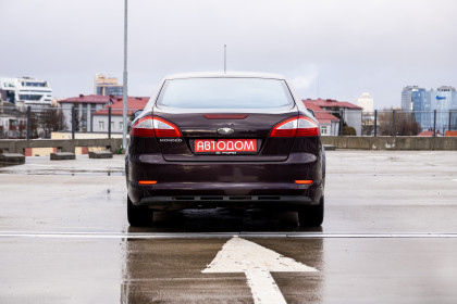 Продажа Ford Mondeo IV 2.0 MT (145 л.с.) 2010 Фиолетовый в Автодом