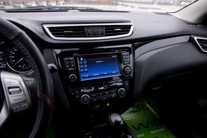 Продажа Nissan Qashqai II 2.0 CVT (144 л.с.) 2017 Белый в Автодом