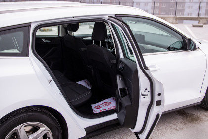 Продажа Ford Focus IV 1.5 MT (95 л.с.) 2018 Белый в Автодом