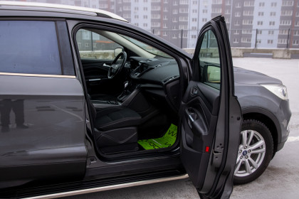 Продажа Ford Kuga II Рестайлинг 2.5 AT (150 л.с.) 2019 Серебристый в Автодом