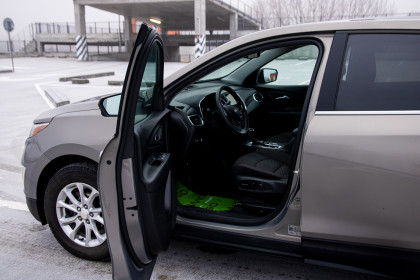 Продажа Chevrolet Equinox III 1.5 AT (170 л.с.) 2018 Оранжевый в Автодом