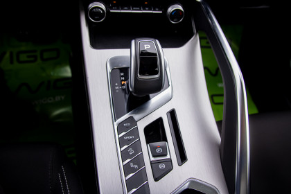 Продажа Geely Coolray I 1.5 AMT (177 л.с.) 2020 Серебристый в Автодом