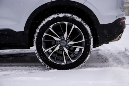 Продажа Geely Coolray I 1.5 AMT (177 л.с.) 2020 Серебристый в Автодом