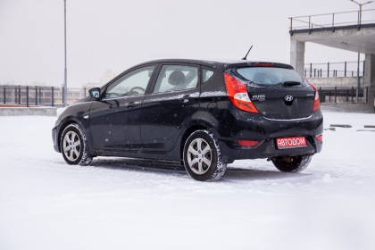 Продажа Hyundai Solaris I 1.4 MT (107 л.с.) 2011 Черный в Автодом