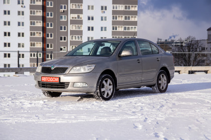 Продажа Skoda Octavia II (A5) Рестайлинг 1.8 AT (152 л.с.) 2012 Серый в Автодом