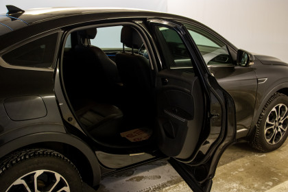 Продажа Renault Arkana I 1.3 CVT (150 л.с.) 2019 Черный в Автодом