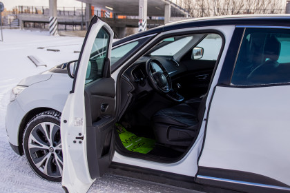 Продажа Renault Scenic IV Grand 1.7 MT (120 л.с.) 2020 Белый в Автодом