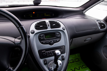 Продажа Citroen Xsara Picasso I 2.0 AT (136 л.с.) 2006 Серебристый в Автодом