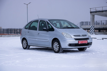 Продажа Citroen Xsara Picasso I 2.0 AT (136 л.с.) 2006 Серебристый в Автодом