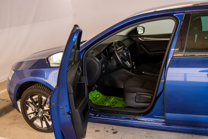 Продажа Skoda Octavia III (A7) Рестайлинг 1.8 AMT (180 л.с.) 2020 Синий в Автодом