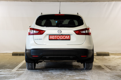 Продажа Nissan Qashqai II 1.2 MT (115 л.с.) 2015 Белый в Автодом