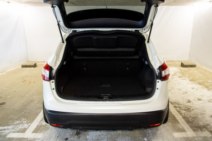 Продажа Nissan Qashqai II 1.2 MT (115 л.с.) 2015 Белый в Автодом