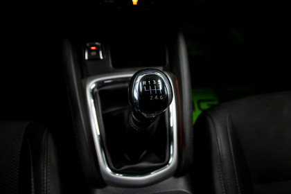 Продажа Nissan Qashqai II 1.2 MT (115 л.с.) 2015 Белый в Автодом