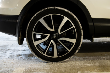 Продажа Nissan Qashqai II 1.2 MT (115 л.с.) 2015 Белый в Автодом