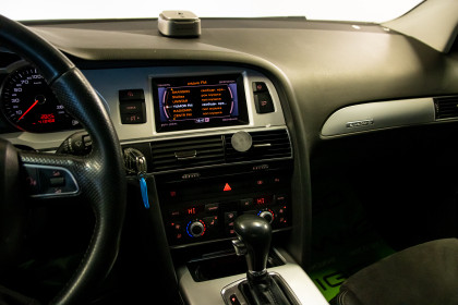 Продажа Audi A6 III (C6) Рестайлинг 3.0 AT (239 л.с.) 2011 Белый в Автодом