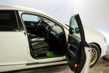 Продажа Audi A6 III (C6) Рестайлинг 3.0 AT (239 л.с.) 2011 Белый в Автодом