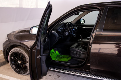 Продажа BMW X5 III (F15) 35i 3.0 AT (304 л.с.) 2014 Коричневый в Автодом