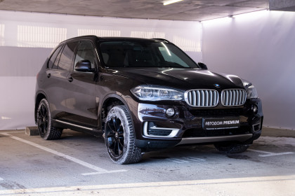 Продажа BMW X5 III (F15) 35i 3.0 AT (304 л.с.) 2014 Коричневый в Автодом