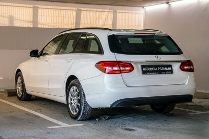 Продажа Mercedes-Benz C-Класс IV (W205) 180 BlueTEC 1.6 AT (116 л.с.) 2016 Белый в Автодом