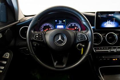 Продажа Mercedes-Benz C-Класс IV (W205) 180 BlueTEC 1.6 AT (116 л.с.) 2016 Белый в Автодом