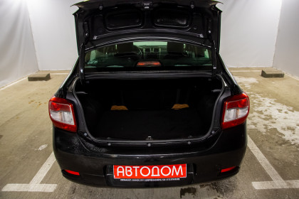 Продажа Renault Logan II 1.6 AT (102 л.с.) 2018 Черный в Автодом