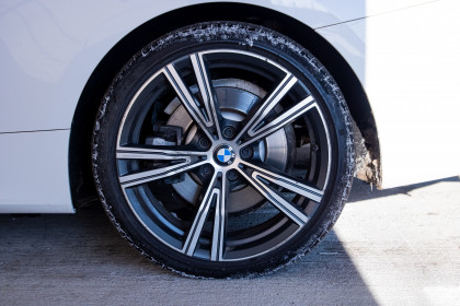 Продажа BMW 4 серии G22, G23, G26 430i 2.0 AT (258 л.с.) 2020 Белый в Автодом